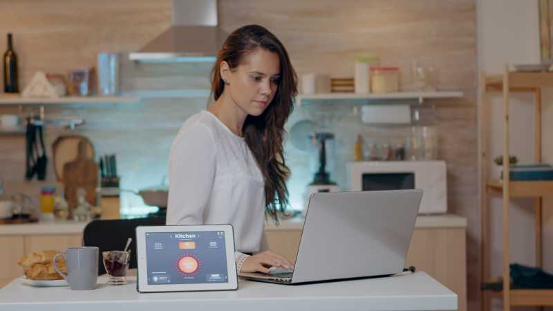 Decoradtech Home Devices from DecoratorAdvice